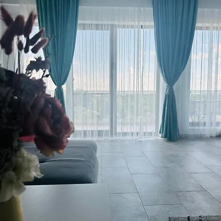 Amr Mamaia