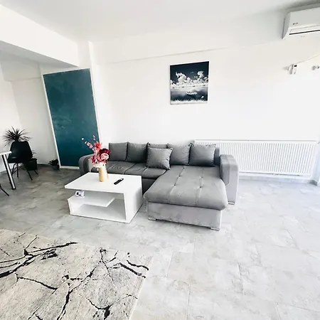 Amr Mamaia * Năvodari
