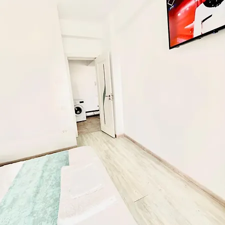 Apartment Amr Mamaia *